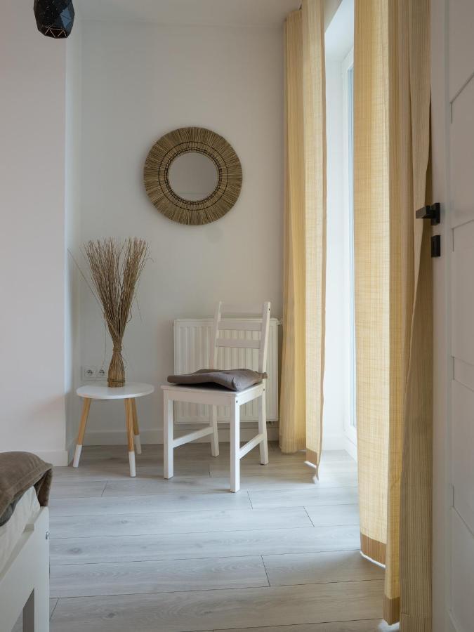 Apartament Clever 2 Kamienica Grochow Varşovia Exterior foto